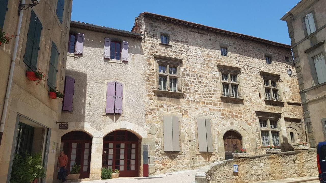 Tout Confort ! Climatisation, Centre-Ville, Parking, Terrasse, Wifi, Netflix Carcassonne Bagian luar foto