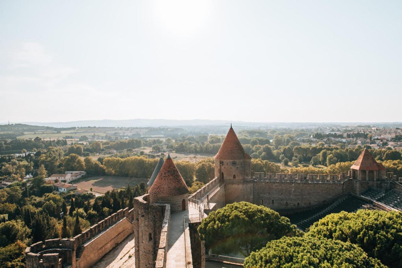 Tout Confort ! Climatisation, Centre-Ville, Parking, Terrasse, Wifi, Netflix Carcassonne Bagian luar foto